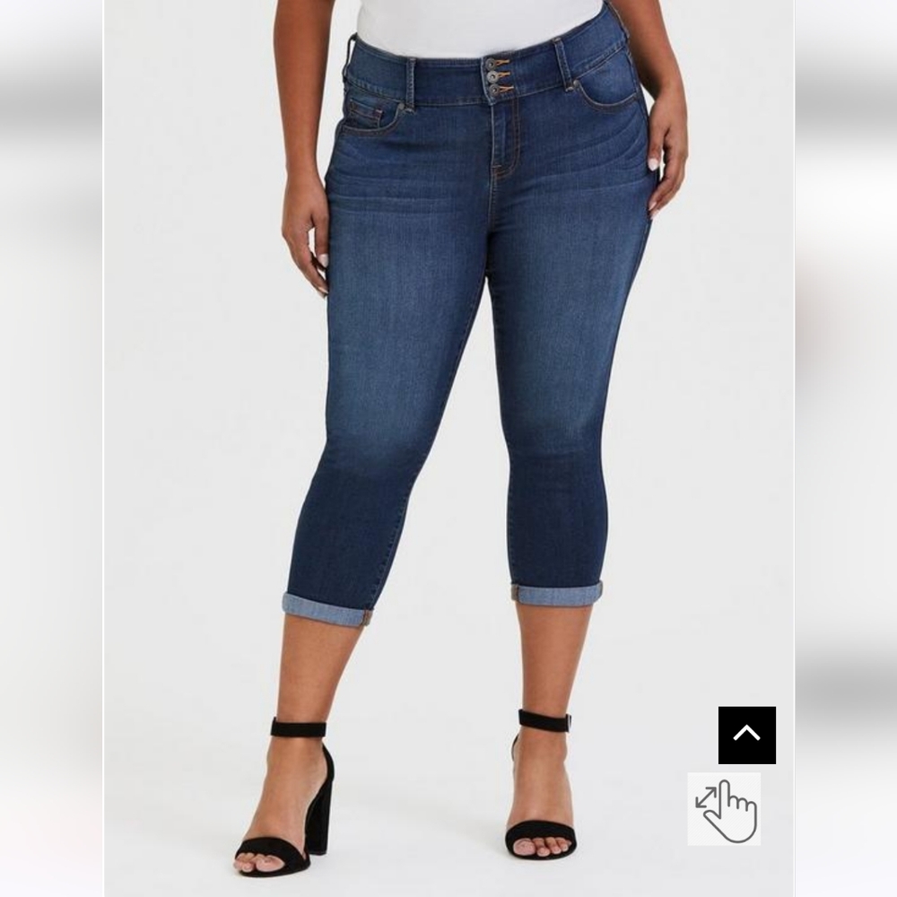 Torrid Crop Jegging Skinny High-Rise Jean, size 18